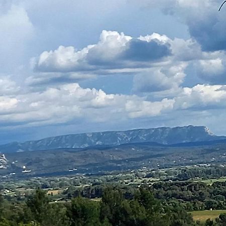 Les Cigales Bed & Breakfast Villelaure Luaran gambar