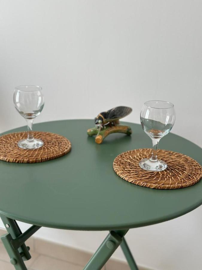 Les Cigales Bed & Breakfast Villelaure Luaran gambar